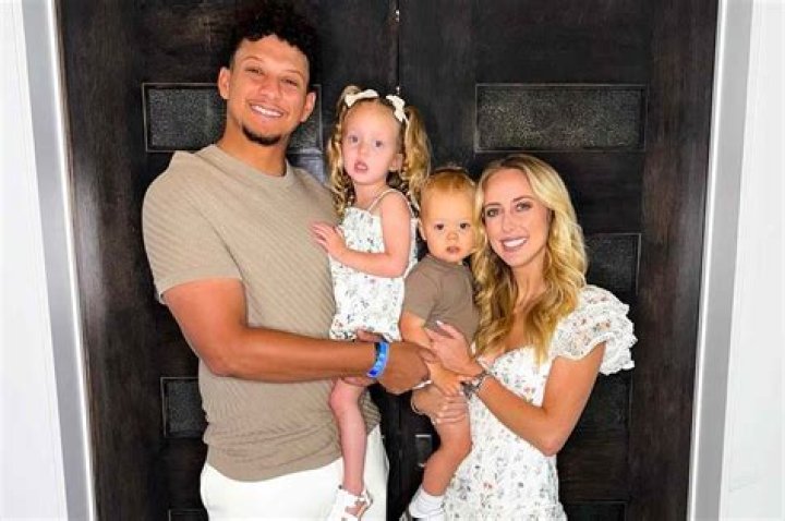 Do Patrick Mahomes And His Siblings Have The Same Dad? – Celebrity
