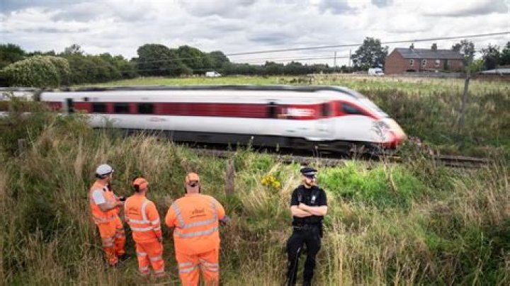 GoFundMe; Officer Graham Saville died in train accident while saving distressed man –