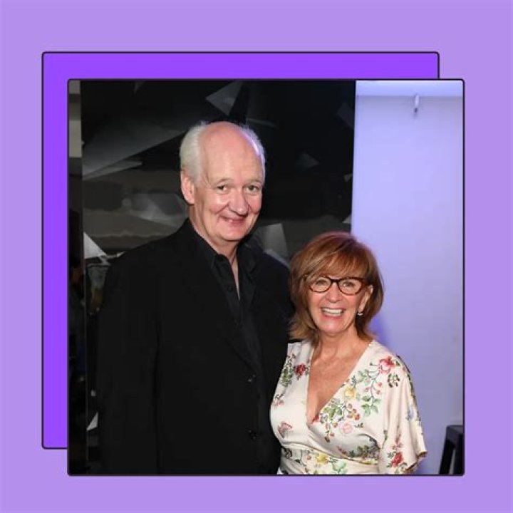 Is Colin Mochrie Married? – Celebrity