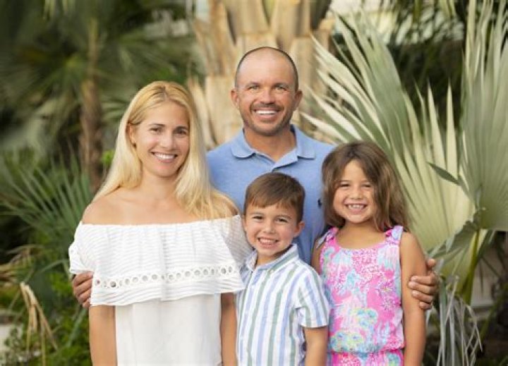 Is Irene From The Real World Still Married? – Celebrity