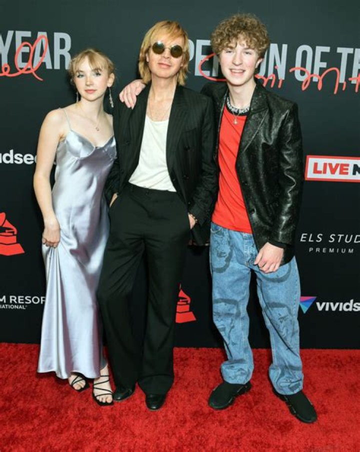 Jeff Beck Children; Meet Cosimo Henri Hansen And Tuesday Hansen