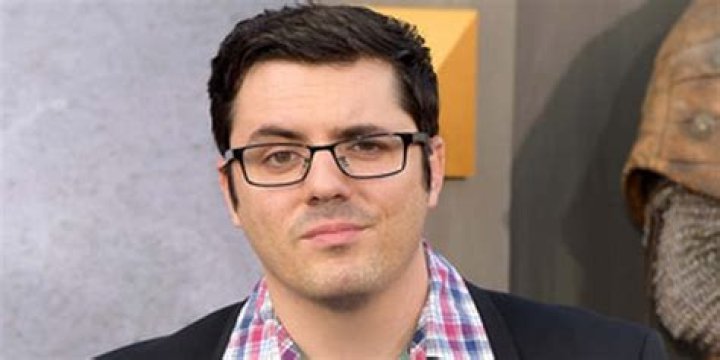Joshua Ovenshire Biography - Facts, Childhood, Family Life & Achievements