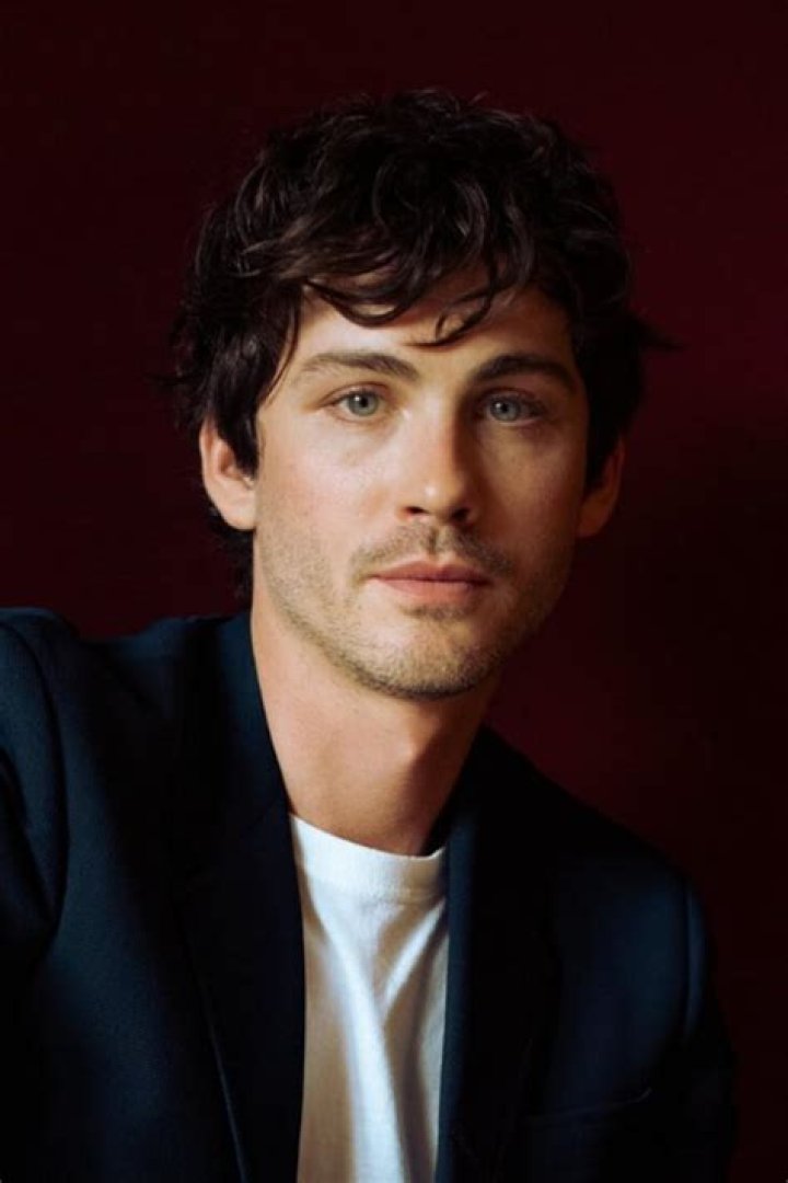 Logan Lerman Biography - Facts, Childhood, Family Life & Achievements