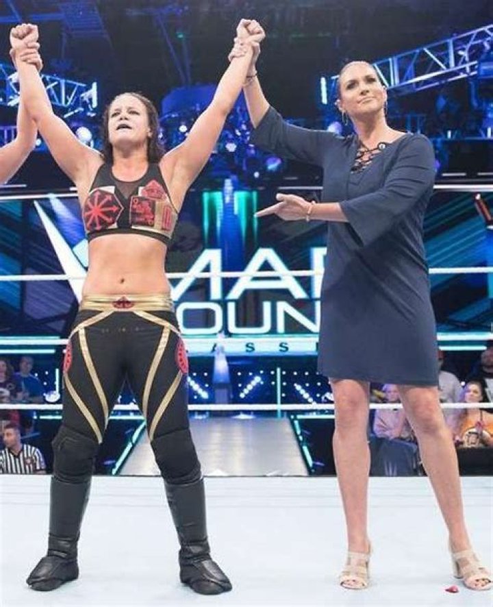 Shayna Baszler Height Weight Bra Size Body Measurements Age Facts