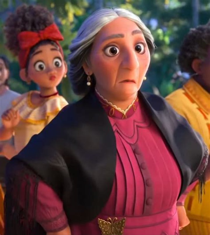 What Is Abuelas Gift In Encanto? – Celebrity